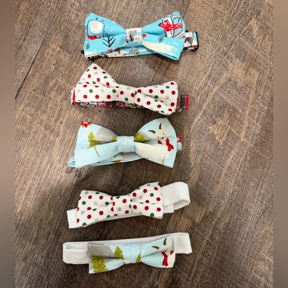 Clip On Christmas Bow Ties
